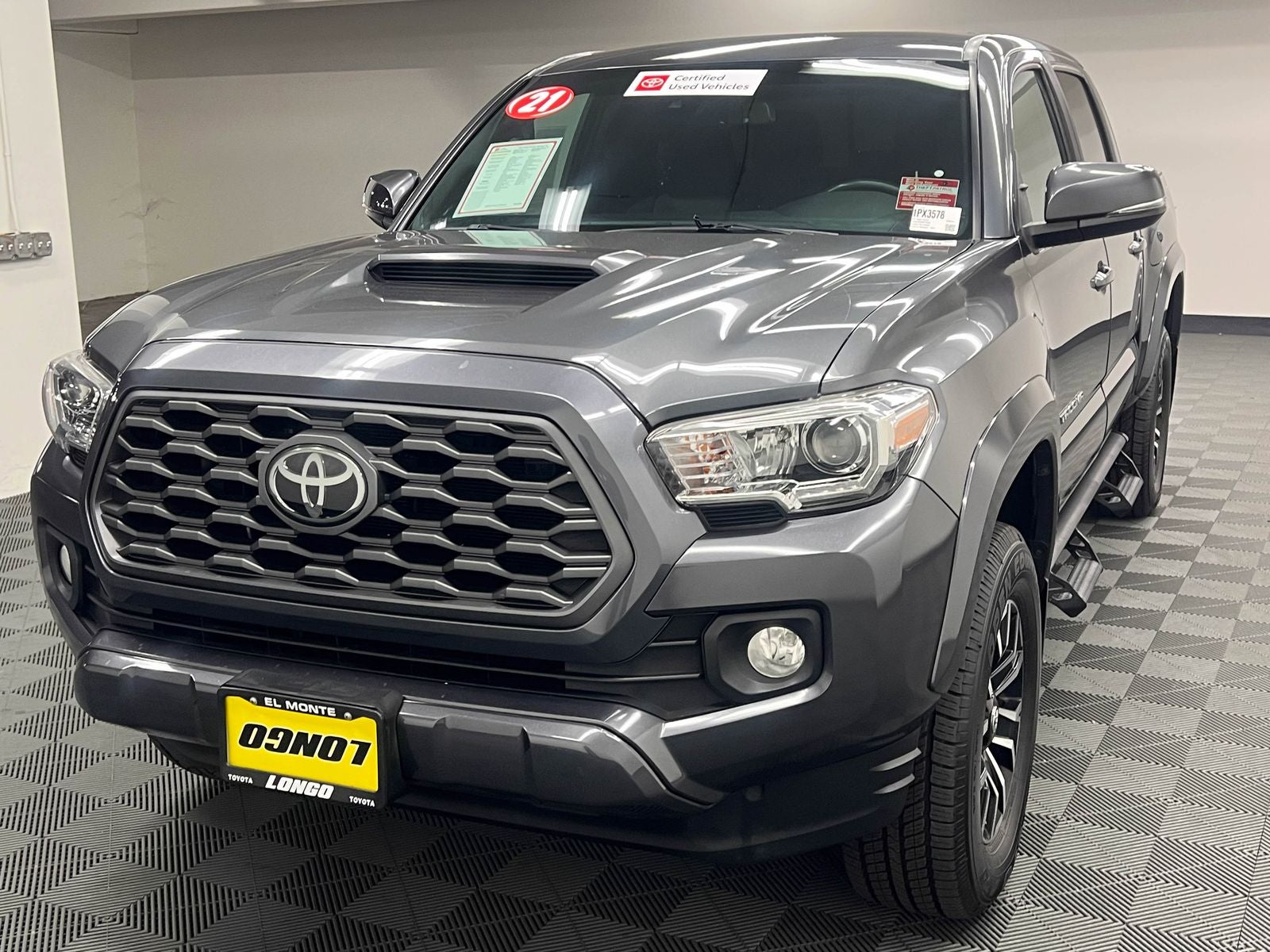 2021 Toyota Tacoma TRD Sport RWD