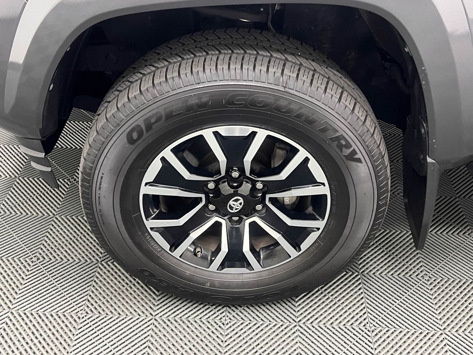 2021 Toyota Tacoma TRD Sport RWD