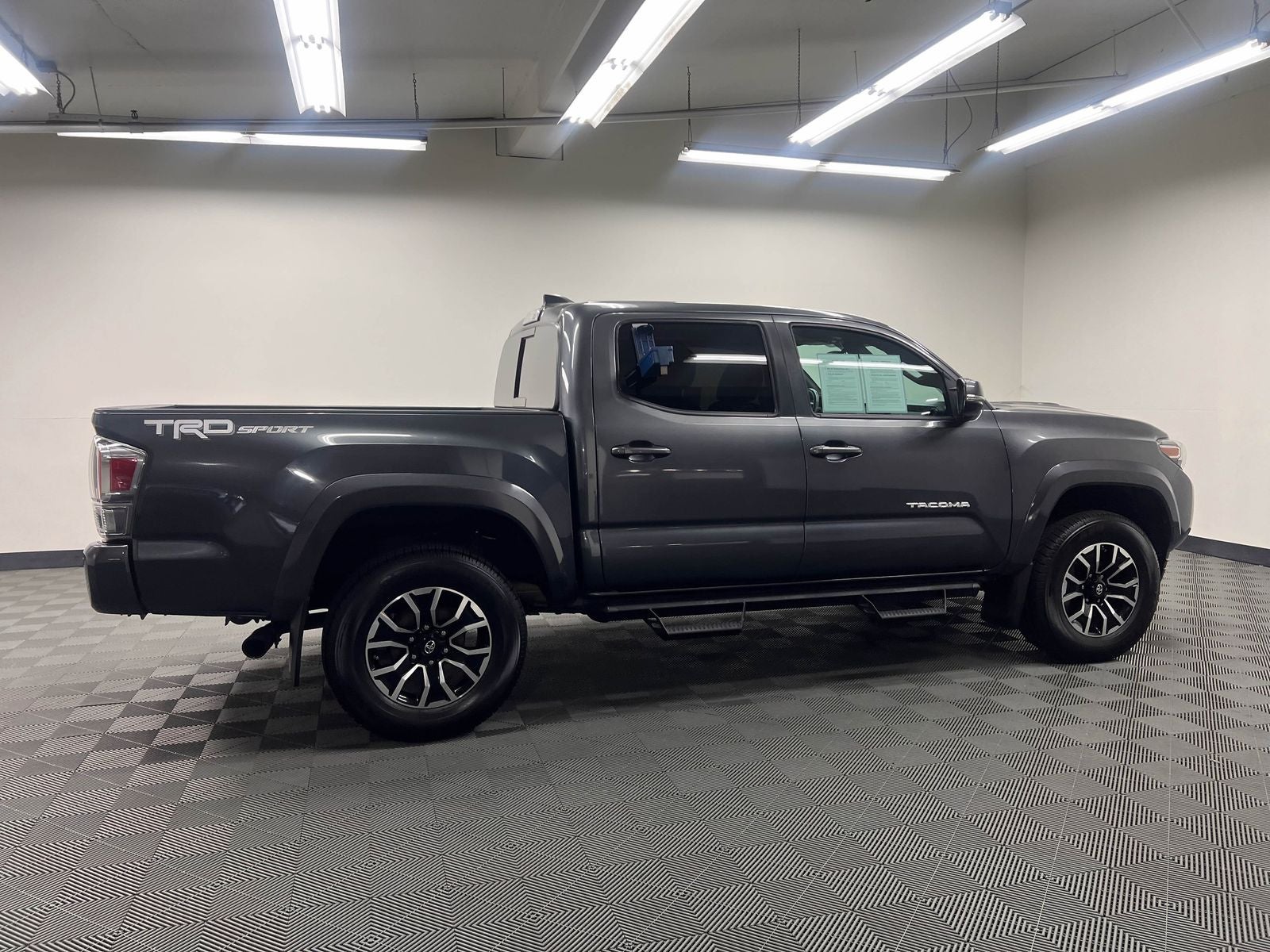 2021 Toyota Tacoma TRD Sport RWD
