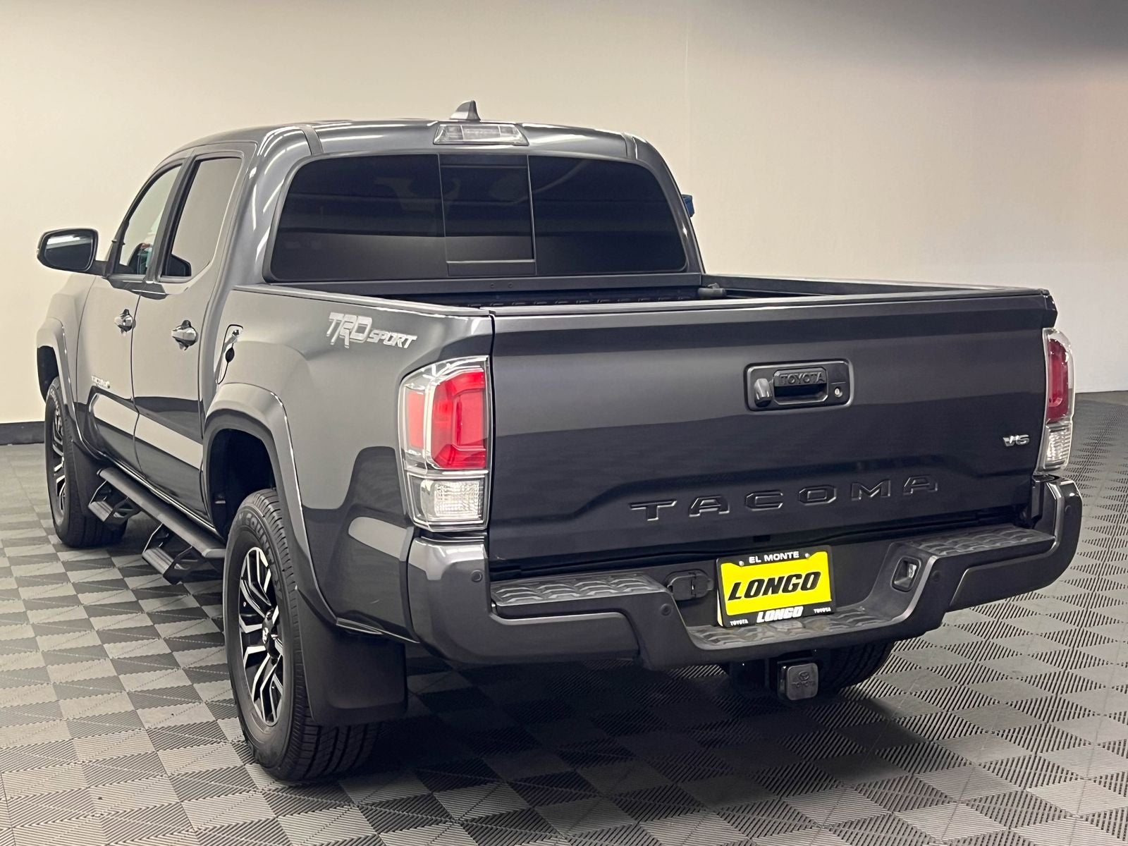 2021 Toyota Tacoma TRD Sport RWD