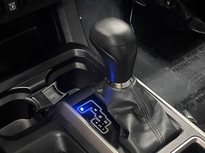 2022 Toyota Tacoma SR5 RWD