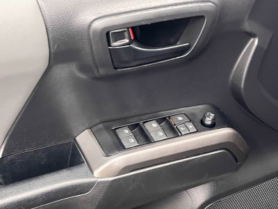 2022 Toyota Tacoma SR5 RWD