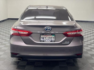 2020 Toyota Camry Hybrid XLE