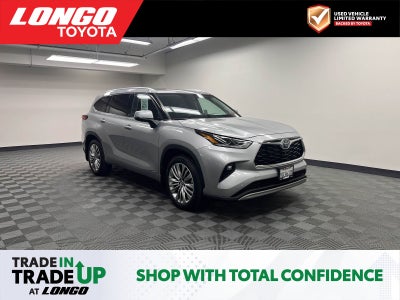 2023 Toyota Highlander Hybrid Platinum