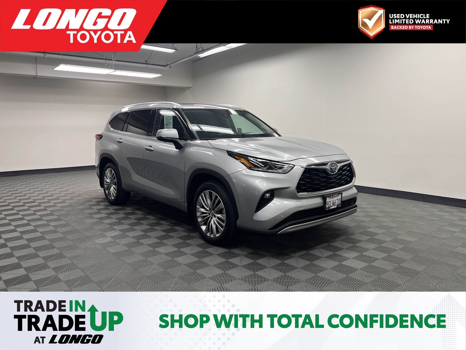 2023 Toyota Highlander Hybrid Platinum