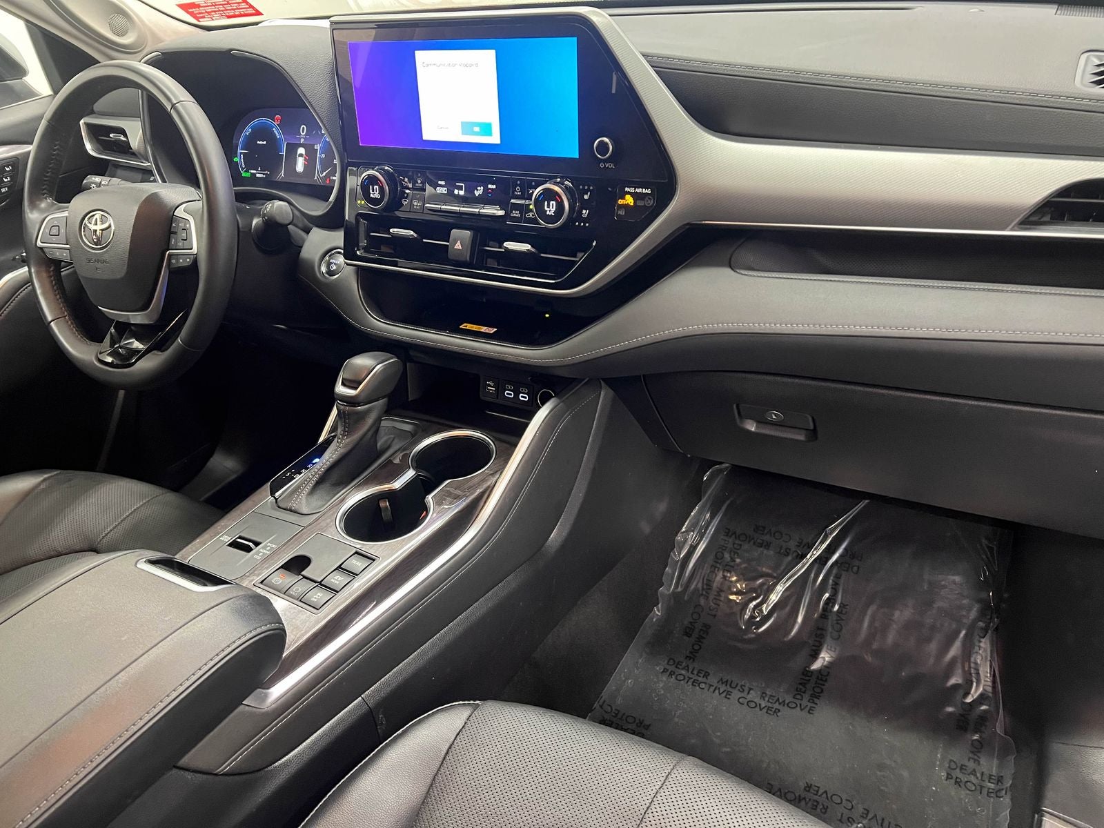 2023 Toyota Highlander Hybrid Platinum