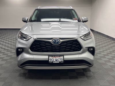 2023 Toyota Highlander Hybrid Platinum