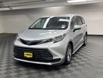 2021 Toyota Sienna LE 8 Passenger