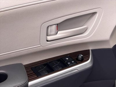 2021 Toyota Sienna LE 8 Passenger