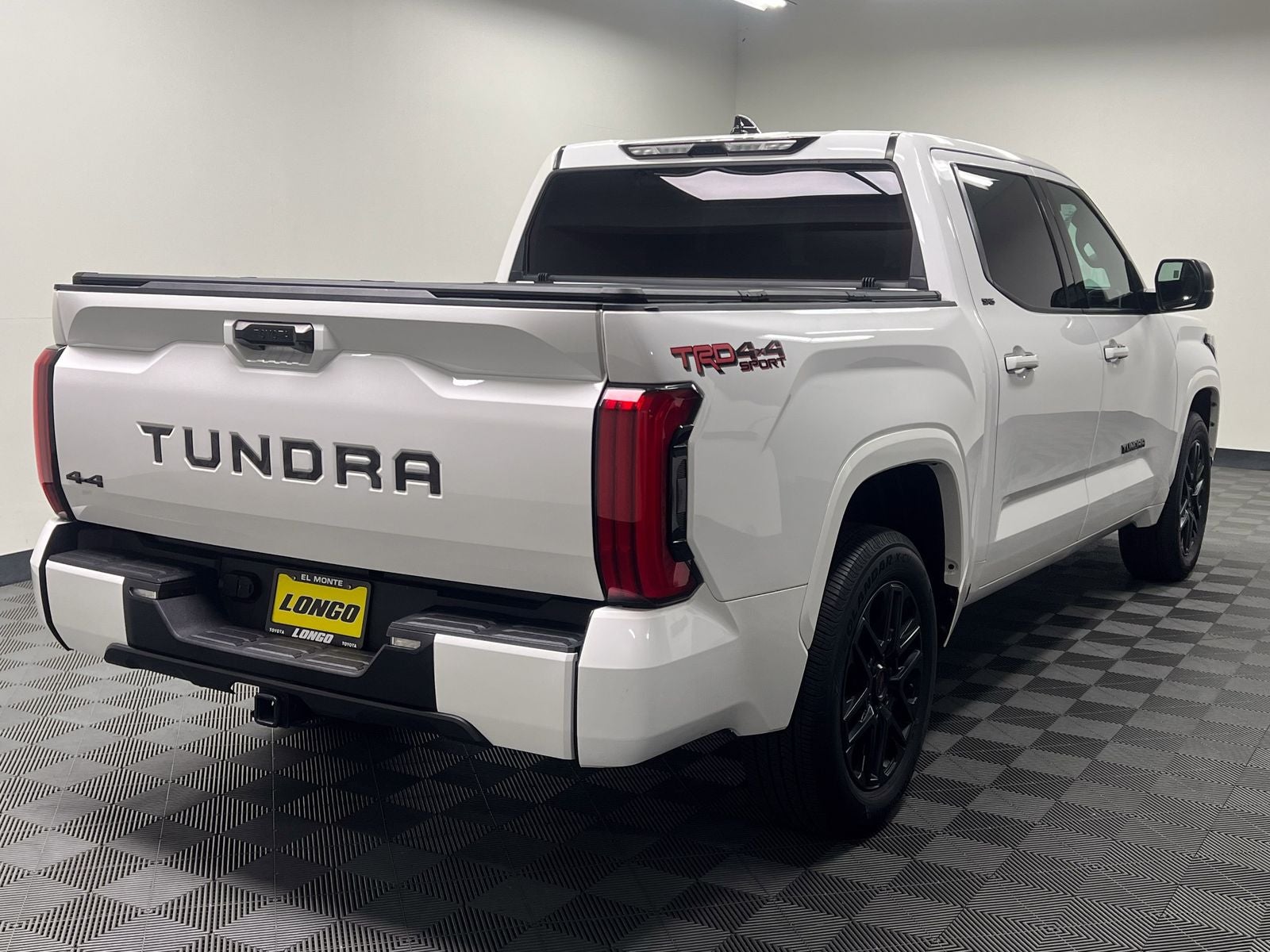2023 Toyota Tundra SR5 4WD