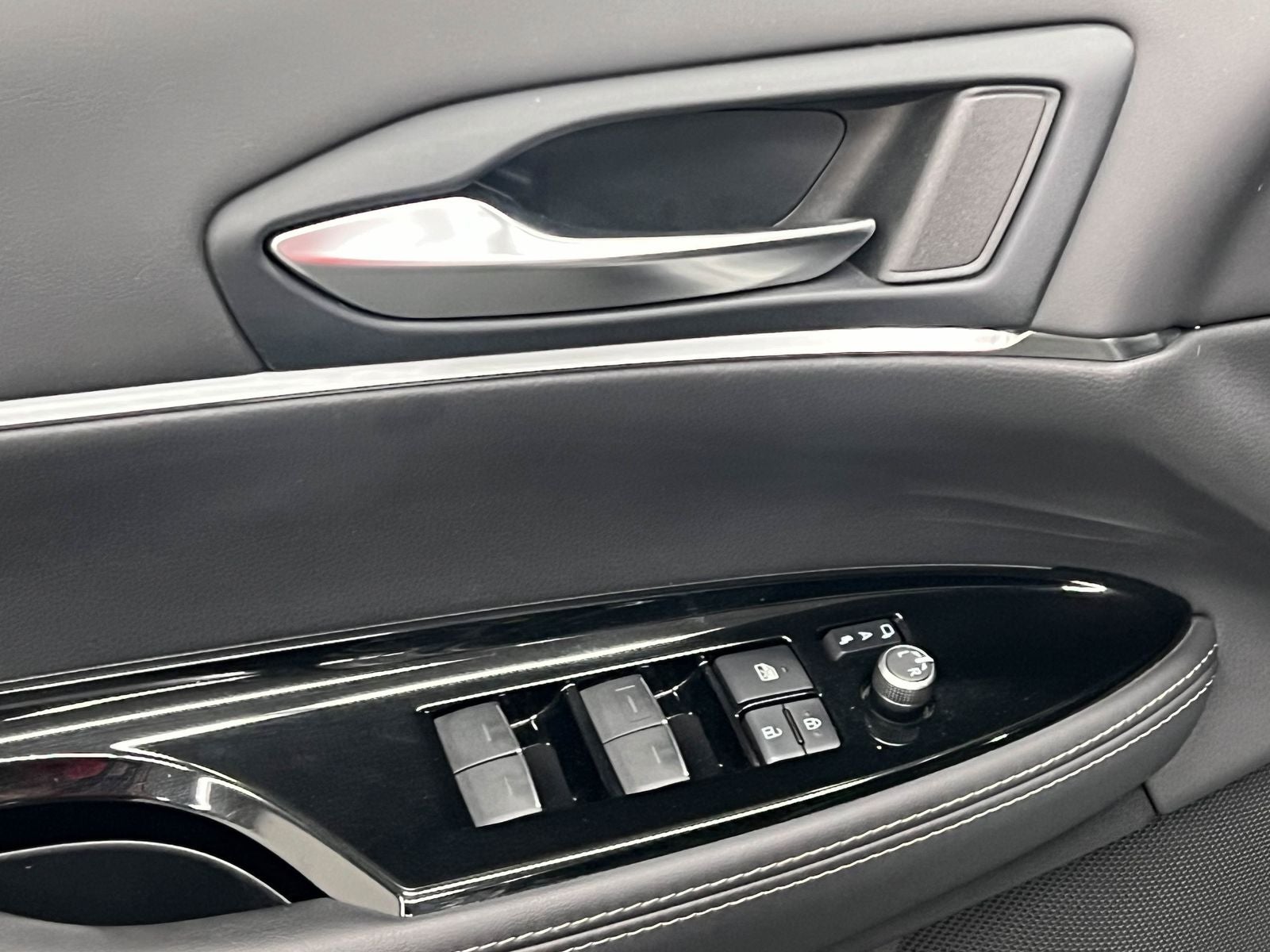 2022 Toyota Mirai XLE