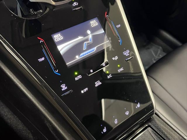 2020 Toyota Mirai Base