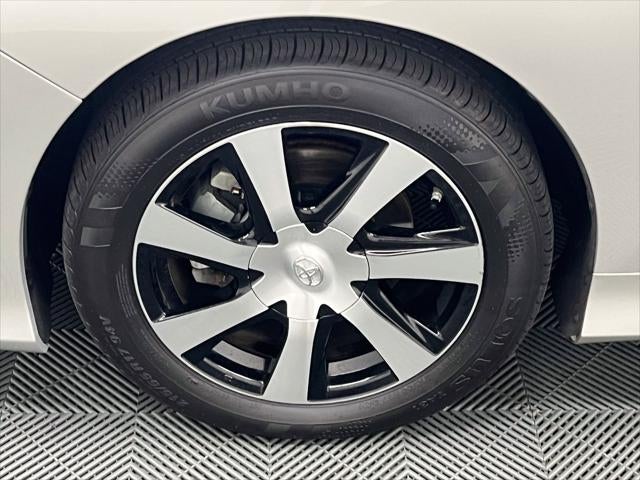 2020 Toyota Mirai Base