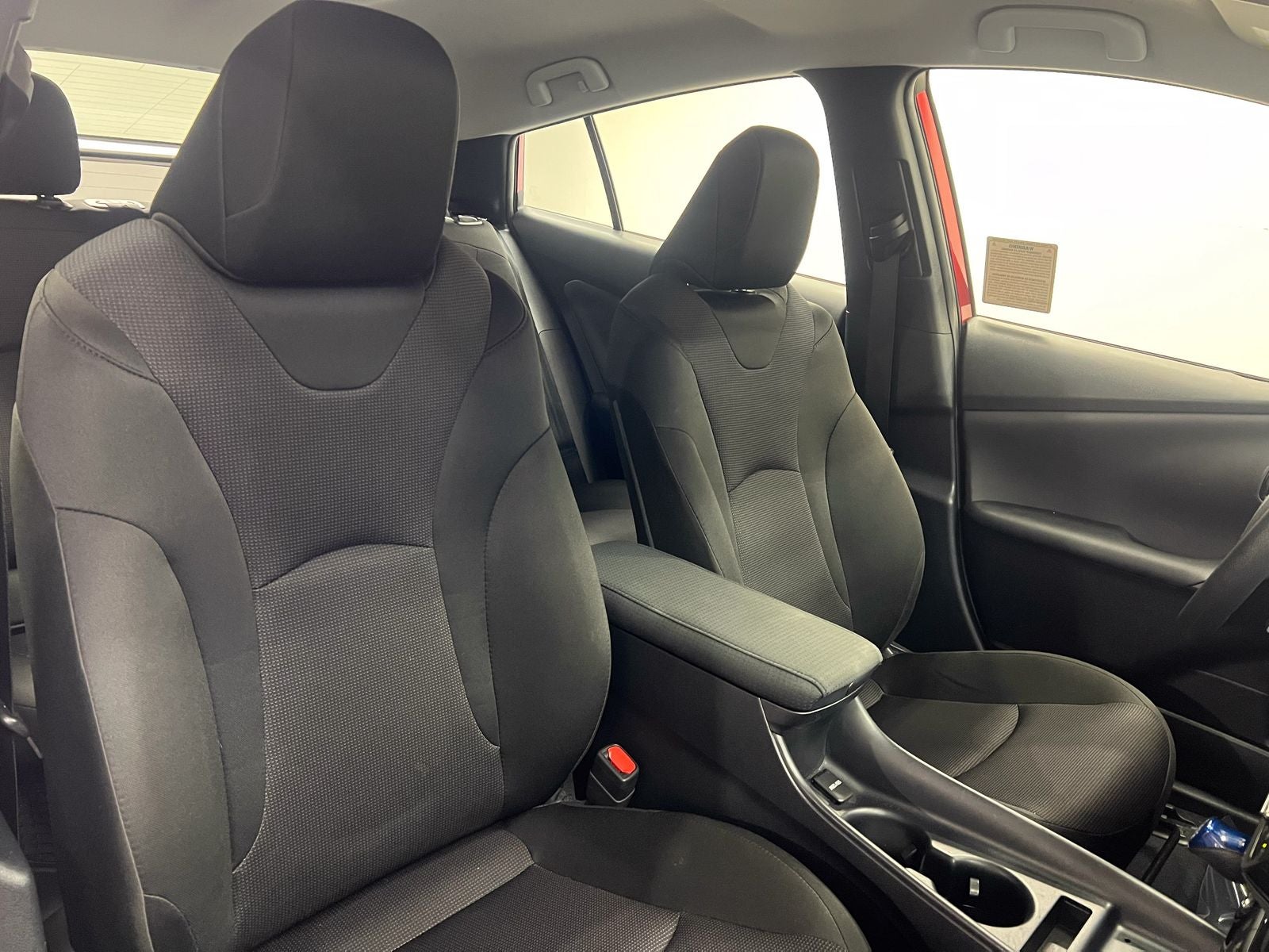 2021 Toyota Prius L