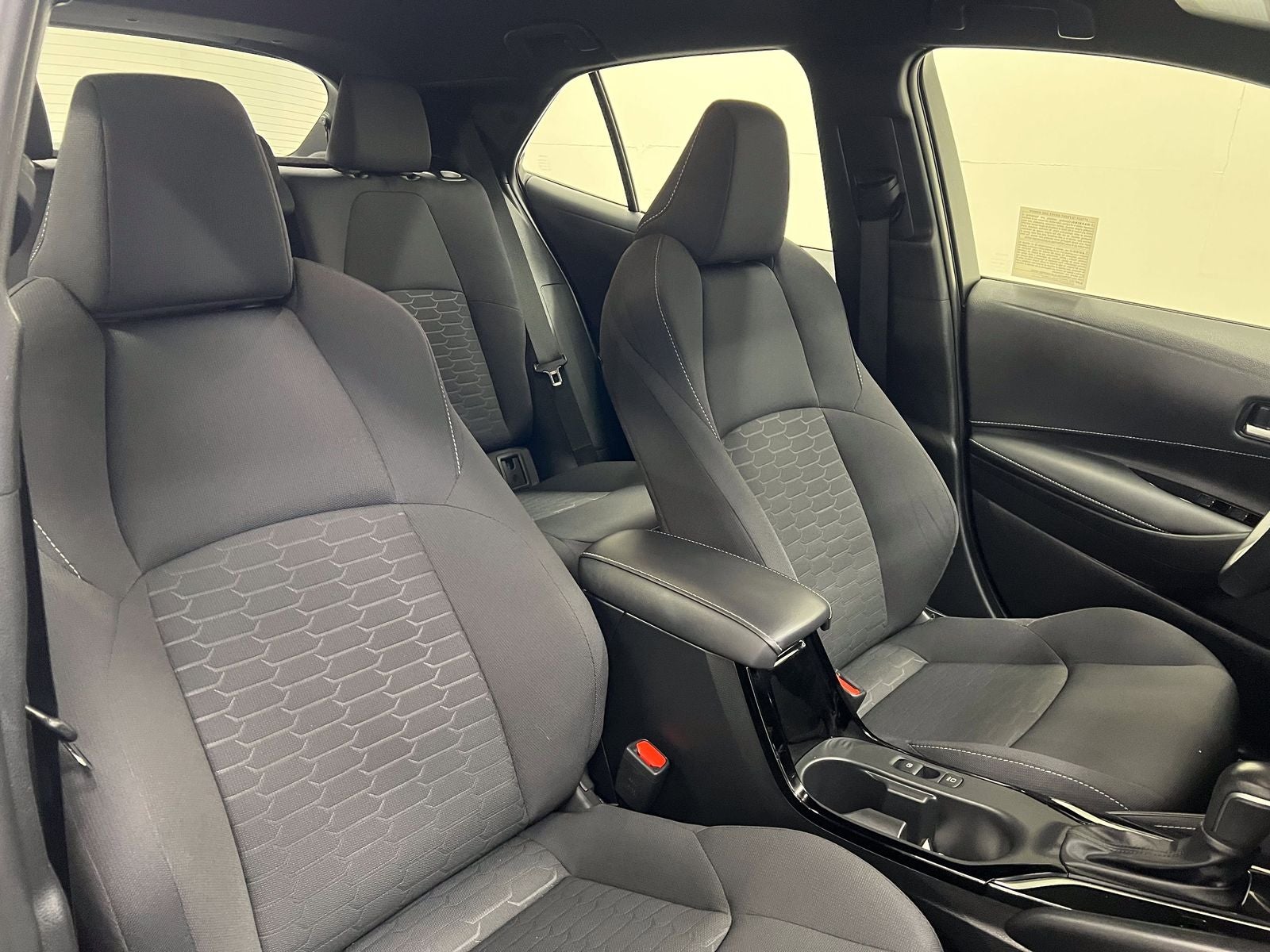 2023 Toyota Corolla Hatchback SE