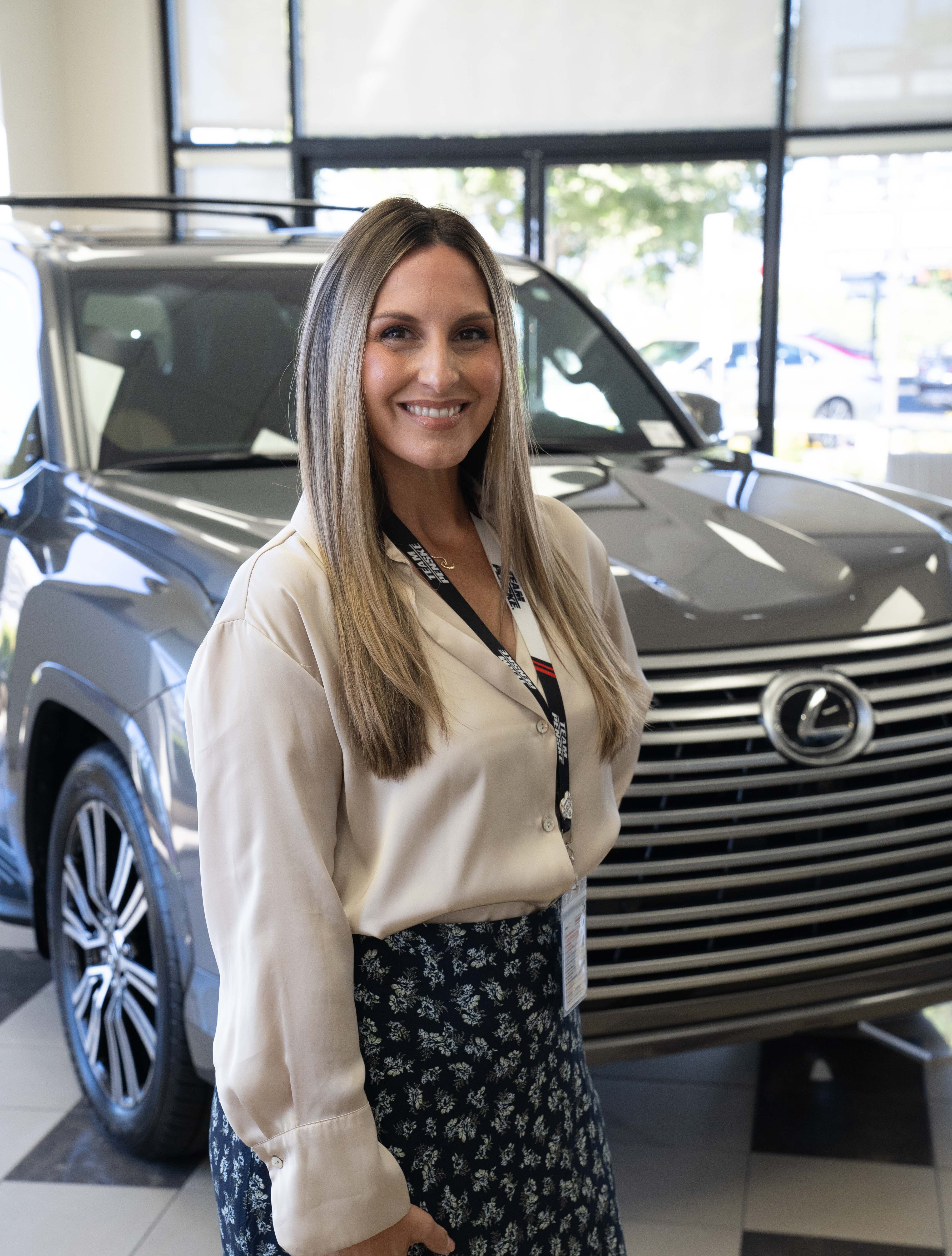 Jennifer Flora Sales Manager Lexus Stevens Creek | Penske Motor Group in El Monte CA